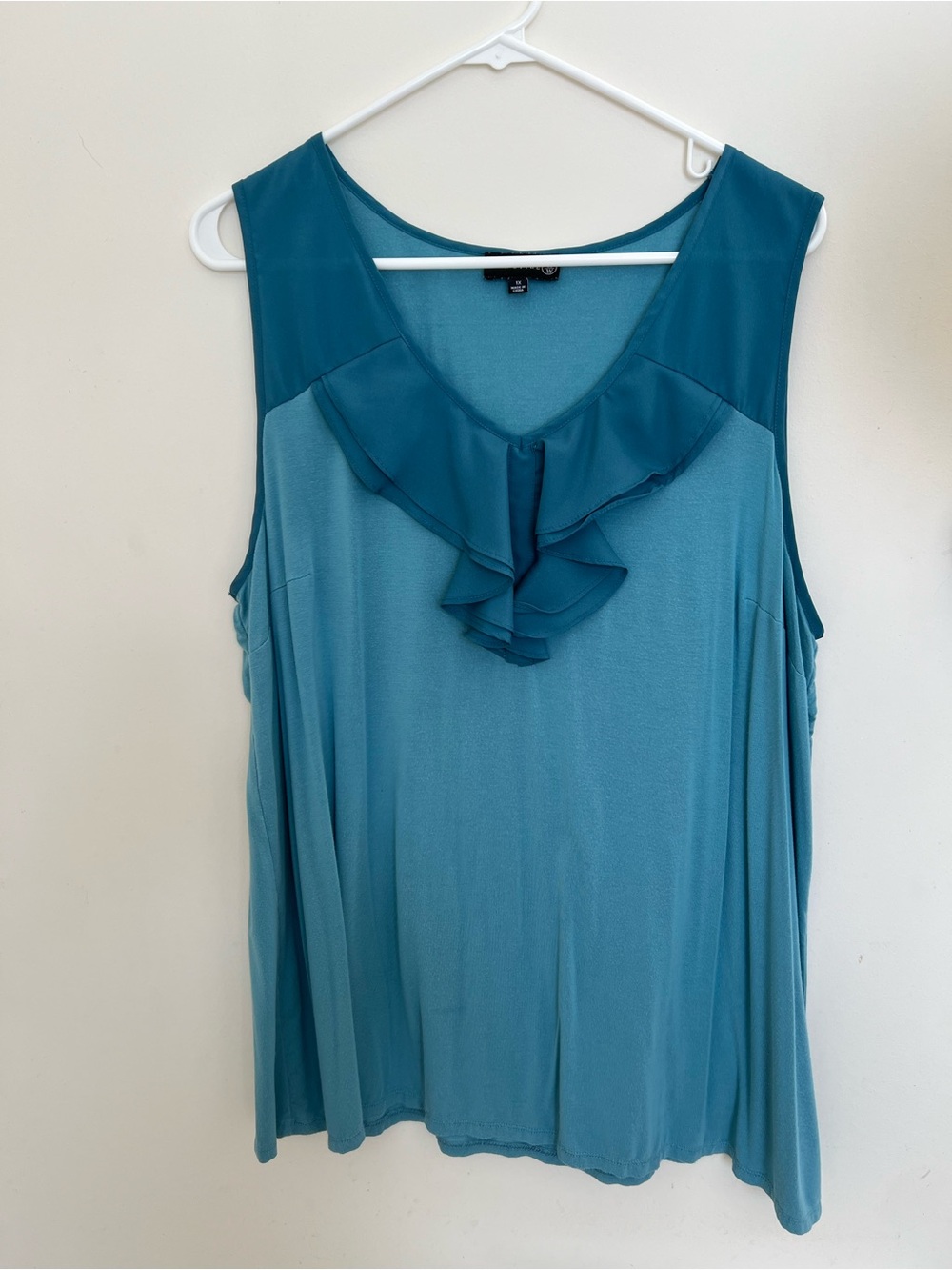 Sleeveless Teal Ruffle V-Neck Camisole